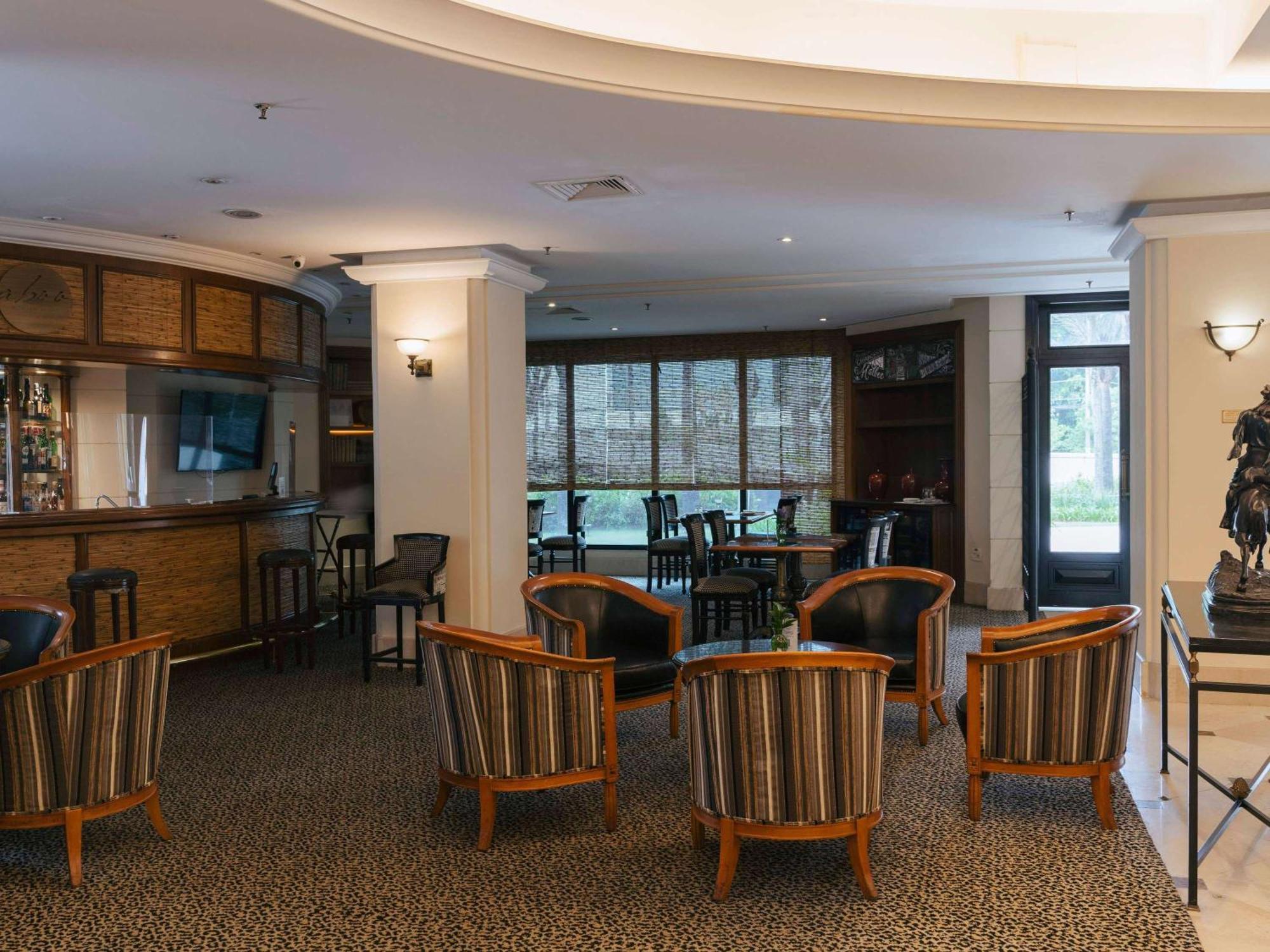 Grand Mercure Sao Paulo Ibirapuera Exterior photo The lobby of the hotel